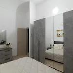Dimora Saracena 度假居 Adrano